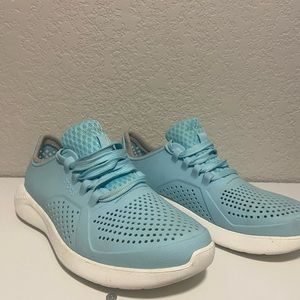 Crocs LiteRide Pacer Oxford Womens Sz W6 Pool Water Blue Lace Up Sneakers 205234